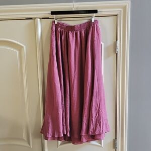 Rose Flowy Layer Skirt EUC, Size L